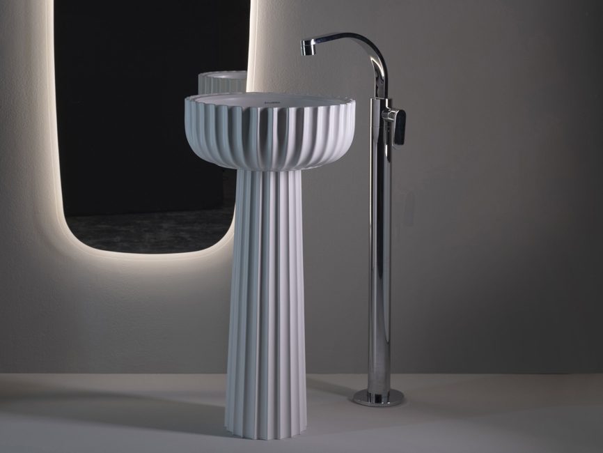 Flaminia Settecento Freestanding basin 44 cm latte matt