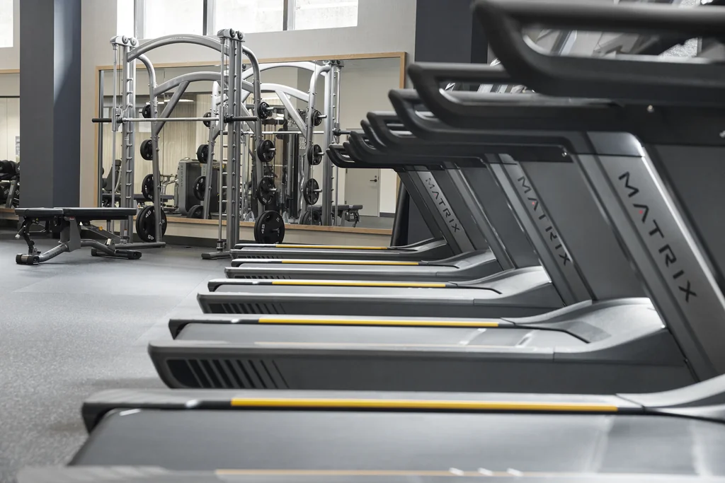 Matrix Fitness — MX LIFESTYLE HOSP DC treadmills rack profile close