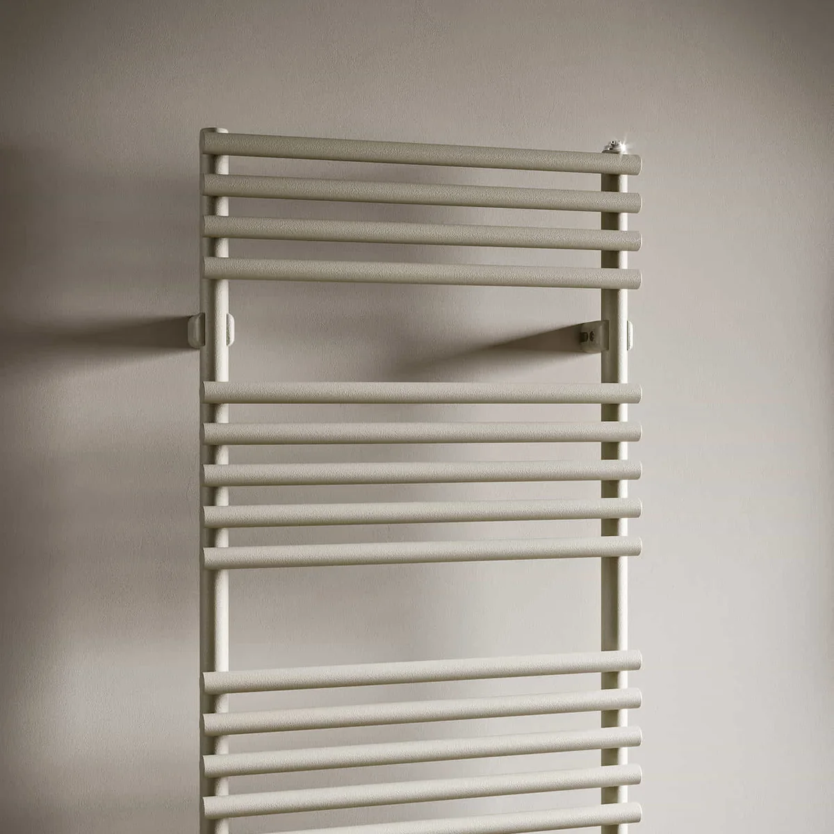 Irsap Kart Steel towel radiator 1456x500 mm Matt light grey